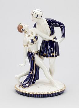 FIGURIN, porslin, Royal Dux Bohemia.