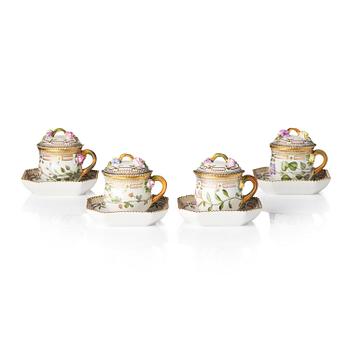 462. A set with four Royal Copenhagen 'Flora Danica' custard cups with covers and stands, Denmark, 20th century.