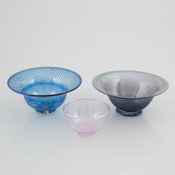 Edward Hald, three glass bowls, Orrsfors, Sweden, 20th century.