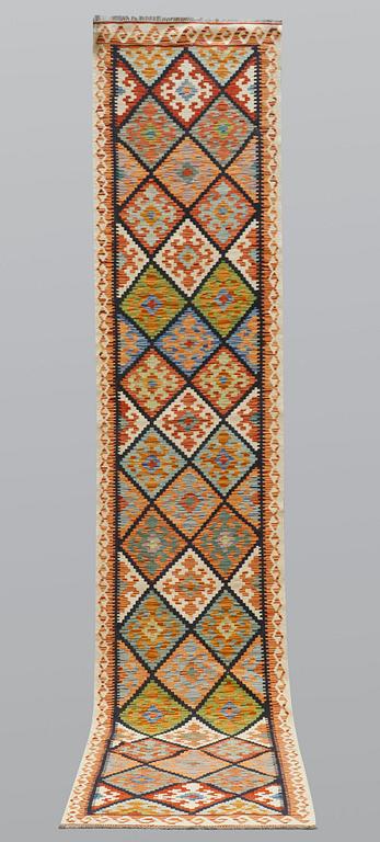 A runner, Kilim, ca 403 x 82 cm.