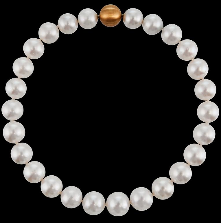 A PEARL NECKLACE.