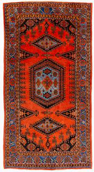 A Wiss carpet, approx. 386 x 205 cm.