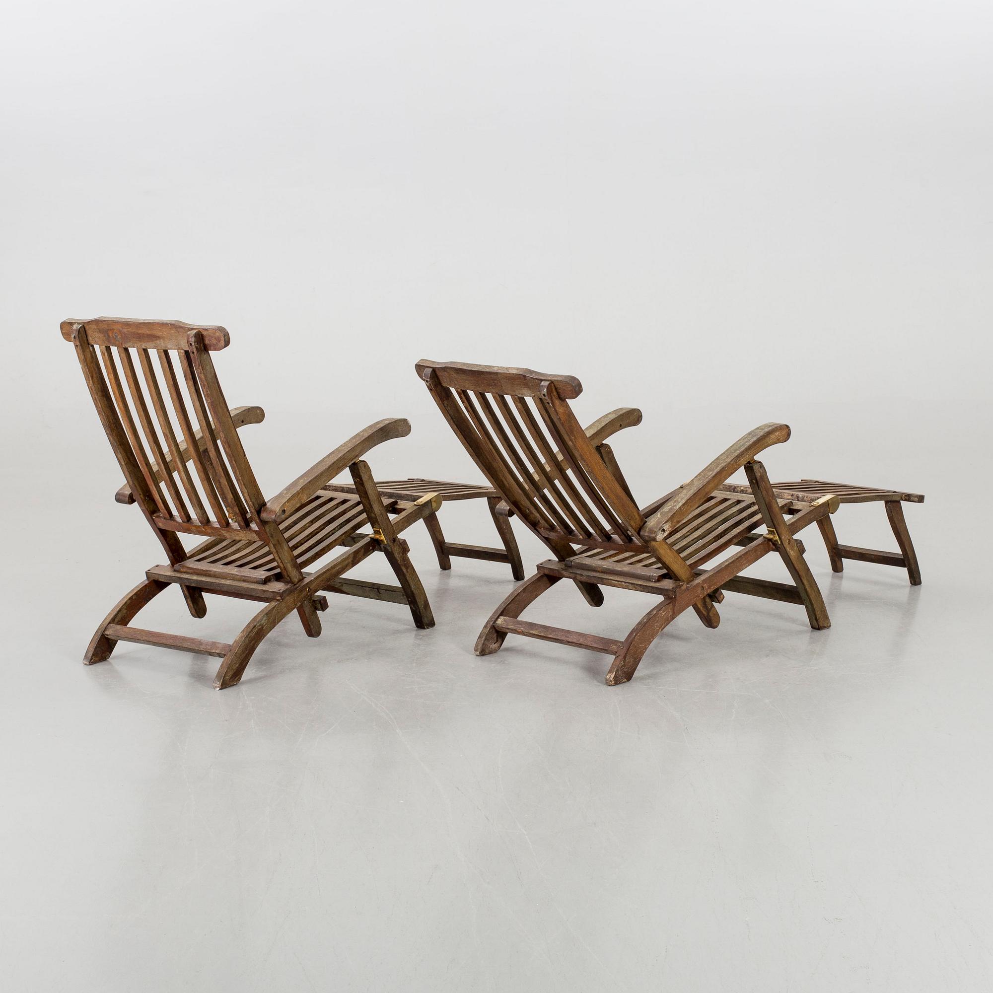 A PAIR OF DECK CHAIRS, first half of 20th century.