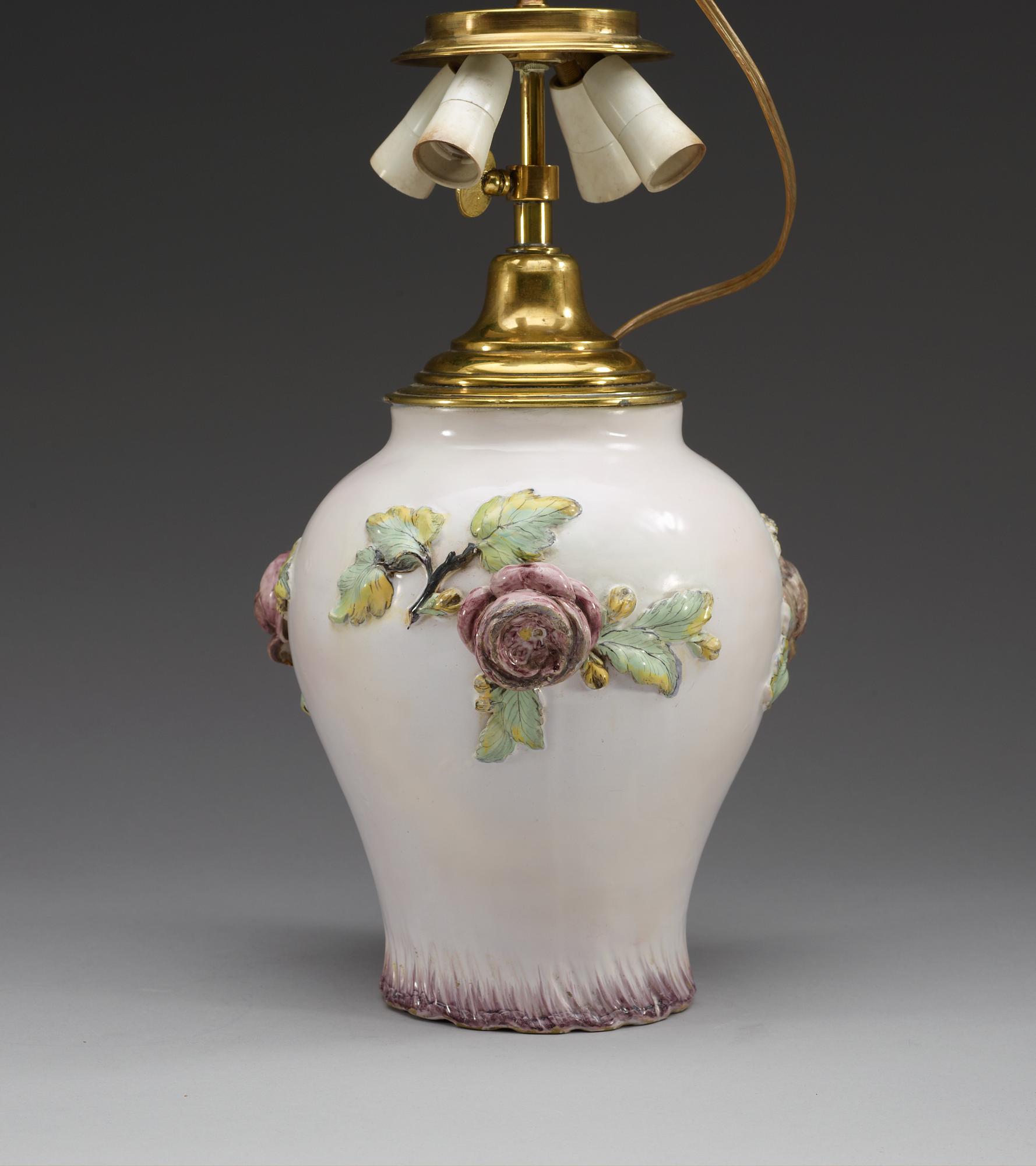 URNA, fajans. Rörstrand, 1700-tal.