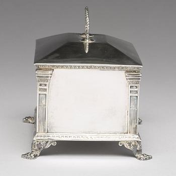 A Swedish 19th century silver sugar-casket, mark of Gustaf Mollenborg, Stockholm 1827.