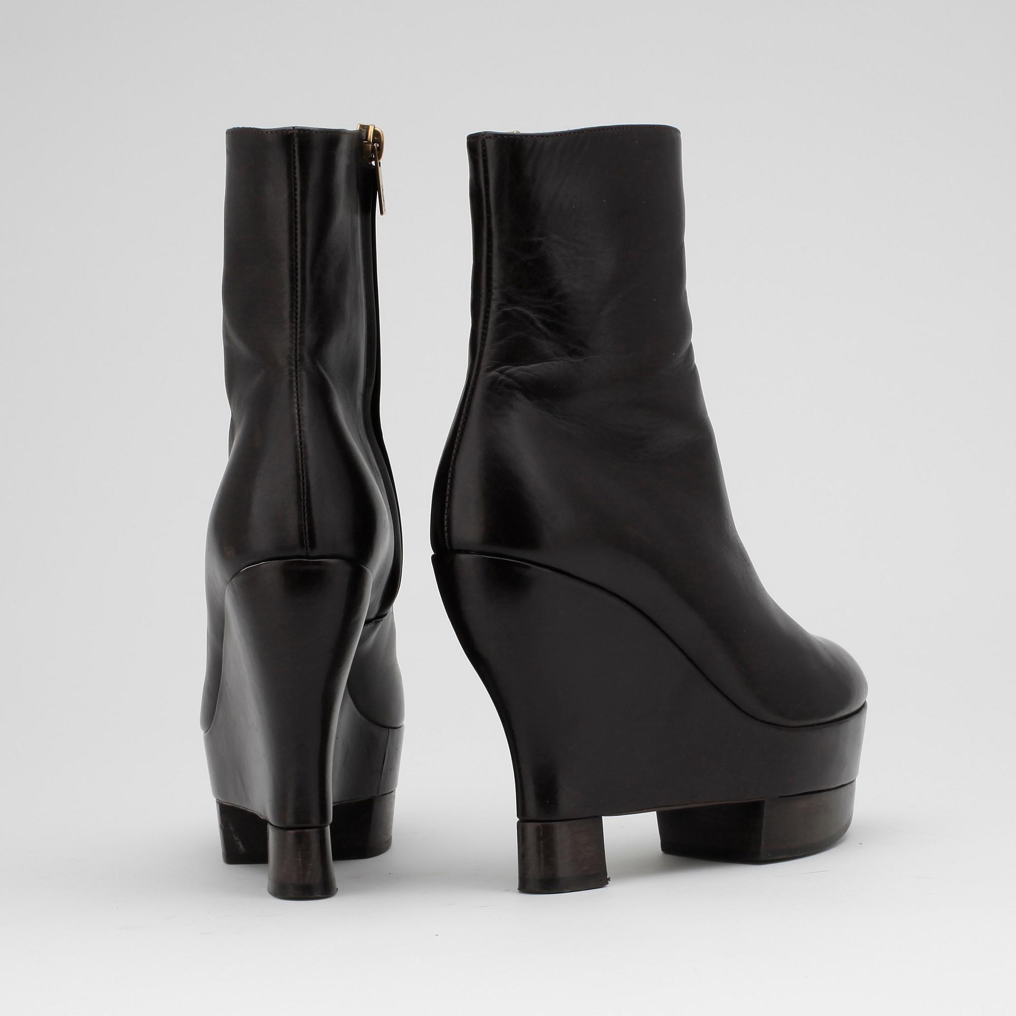 Yves saint laurent platform boots new arrivals