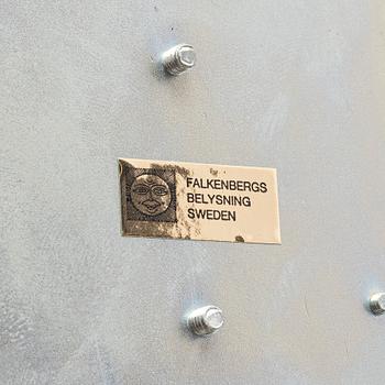 Peter Celsing, vägglampor, 4 st, "Band", Falkenbergs Belsyning, 1980/90-tal.