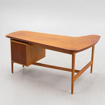 Arne Vodder, a teak desk "Bo-852, Bovirke, Denmark 1950s.