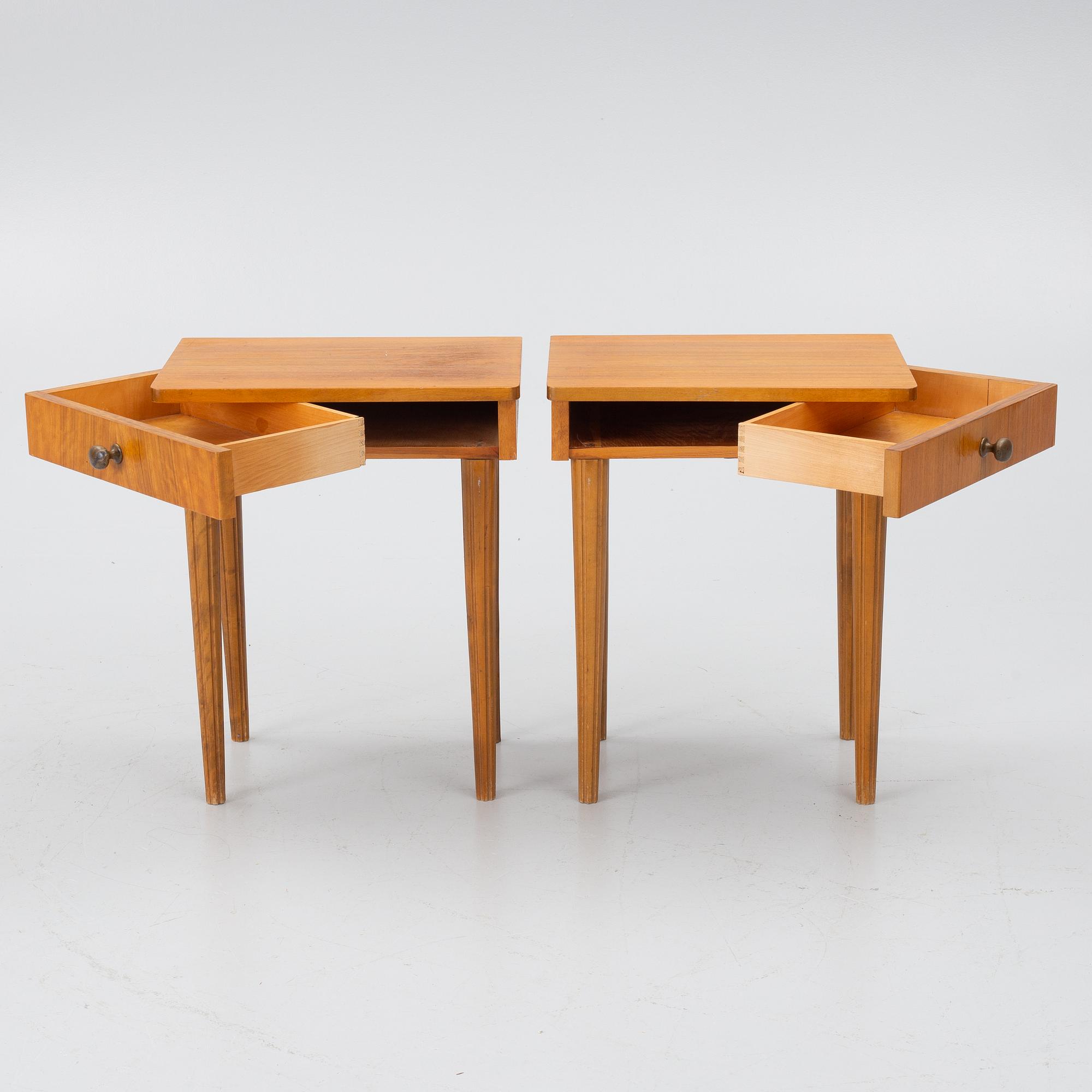 Bedside tables, a pair, Swedish Modern, 1940s.