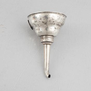 A Swedish parcel-gilt silver wine funnel, mark of Adolf Zethelius, Stockholm 1830.