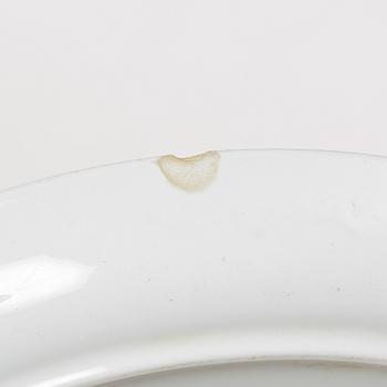 Stig Lindberg, a 77 pieces bone china and stoneware service, "Berså", Gustavsberg.