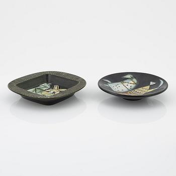 Lisa Larson, vas, skål samt två askfat, stengods,  gustavsberg.