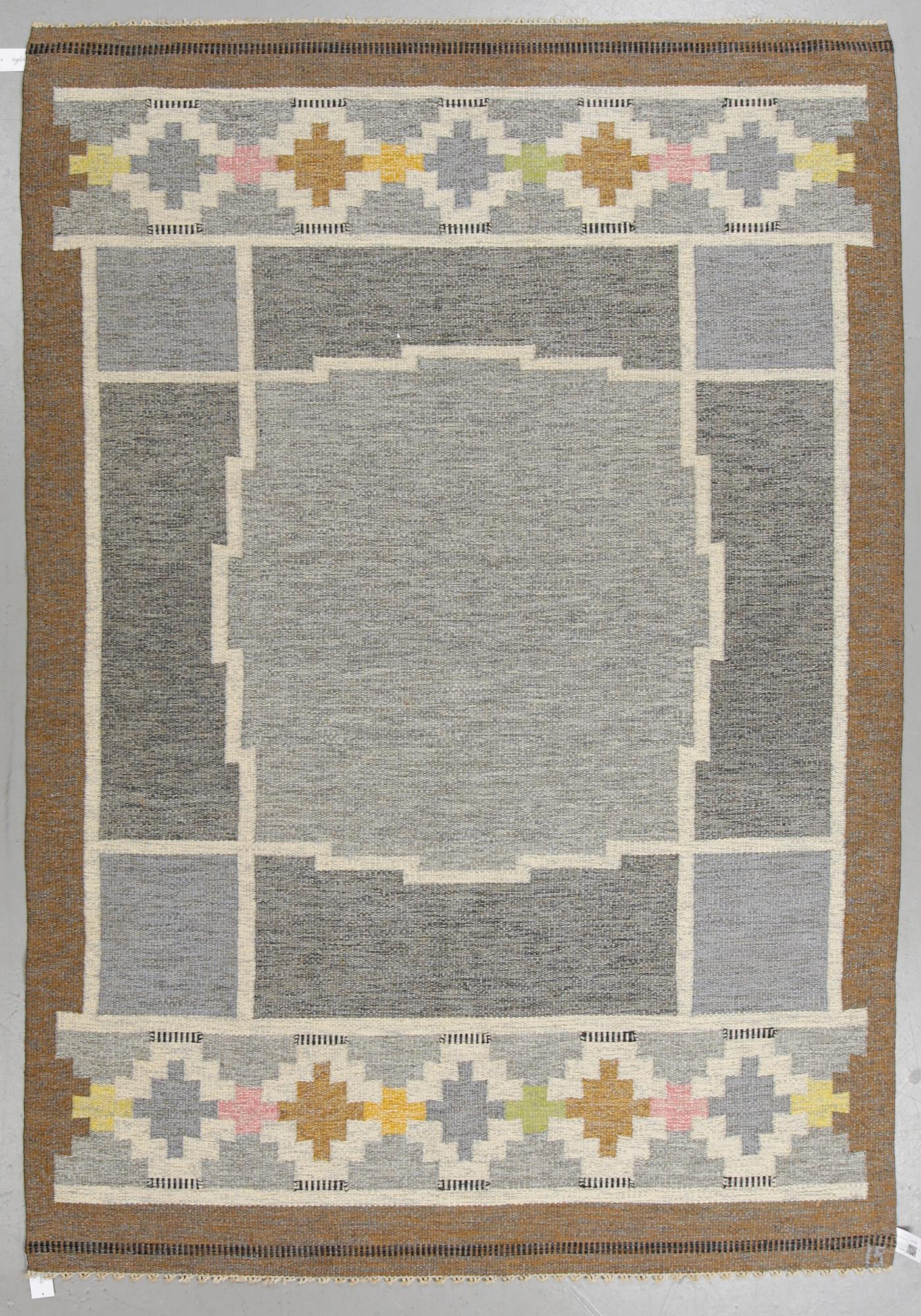 Ingegerd Silow, a carpet, flat weave, ca 272 x 187-191 cm, signed IS, around 1960-1970.