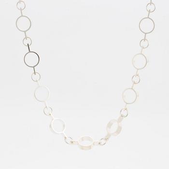 A Jorma Laine (likely) necklace in silver.