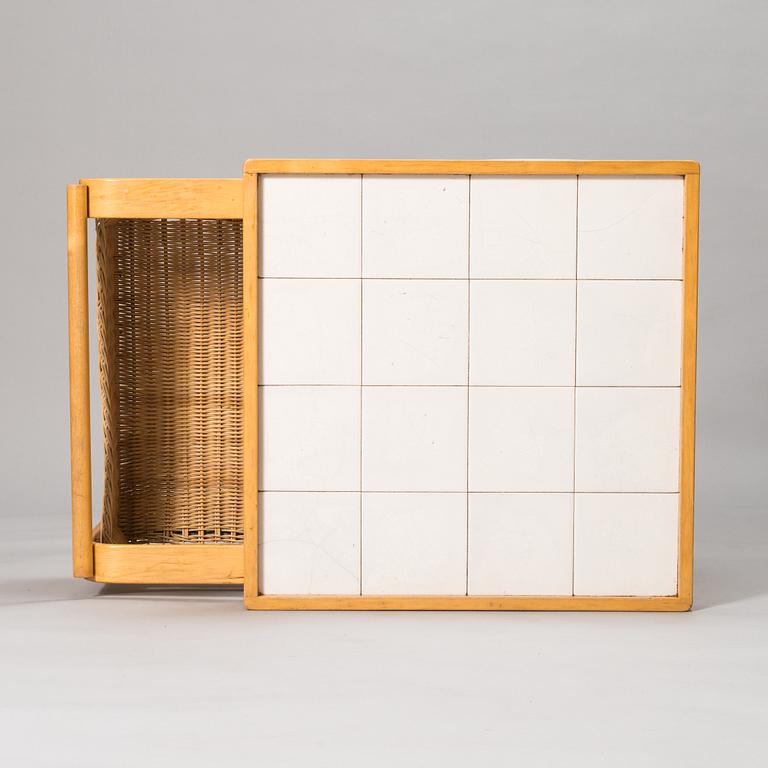 Alvar Aalto, a 1970's '900' tea trolley for Artek.