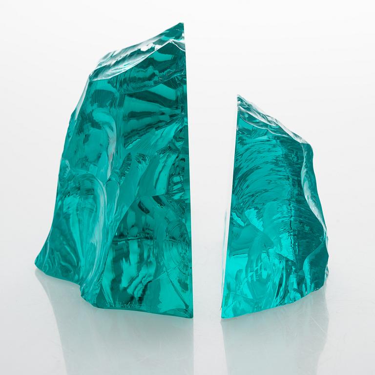 Vicke Lindstrand, Two 'Iceberg' glass sculptures, signed, Kosta.