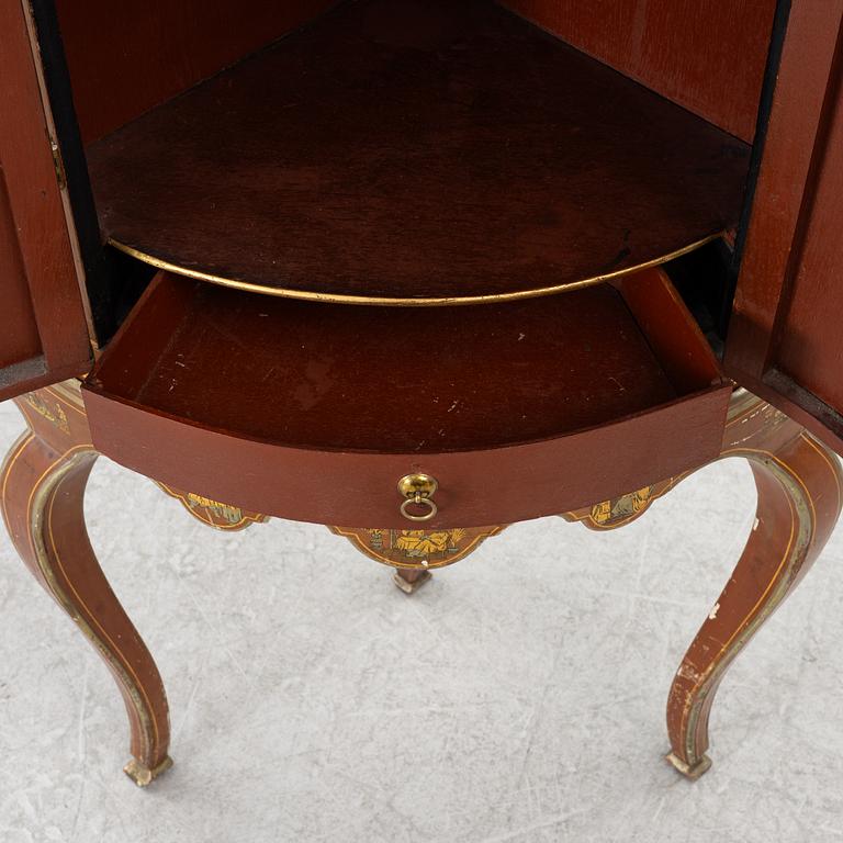 Skåp, rokoko-stil, sent 1800-tal.