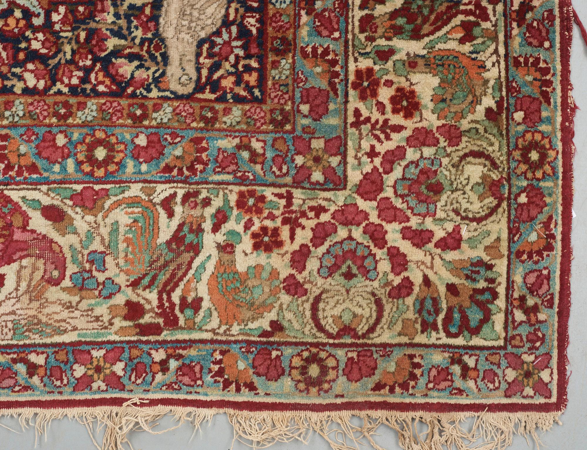 RUG. Antique Kerman Laver Figural. 224 x 142 cm.