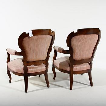 KARMSTOLAR, ett par, nyrokoko, 1800-talets slut.