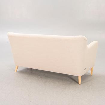 A Swedese sofa 'Nova' designed in 1993.