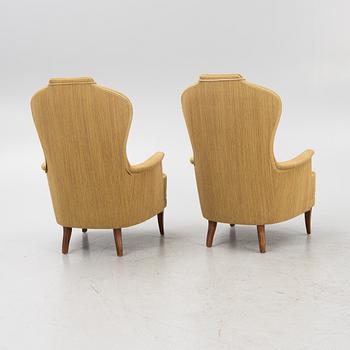 Carl Malmsten, a pair of "Farmor",  armchairs, O.H. Sjögren, Sweden, second half of the 20th century.