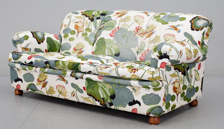 SOFFA, Josef Frank, Firma Svenskt tenn, modell 703.