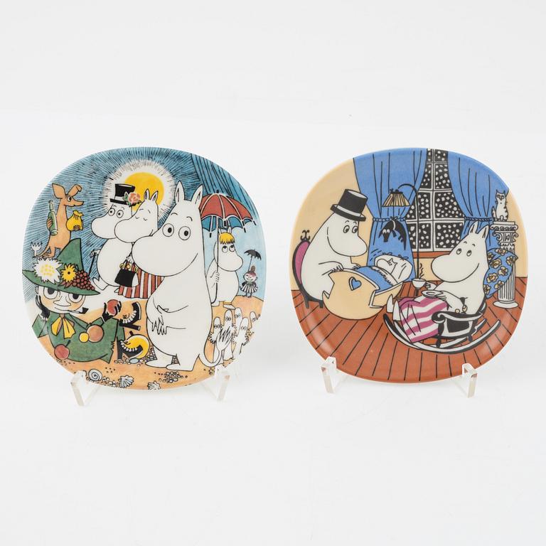 14 porcelain collector's plates, Moomin Characters/Bulls, Arabia, Finland.