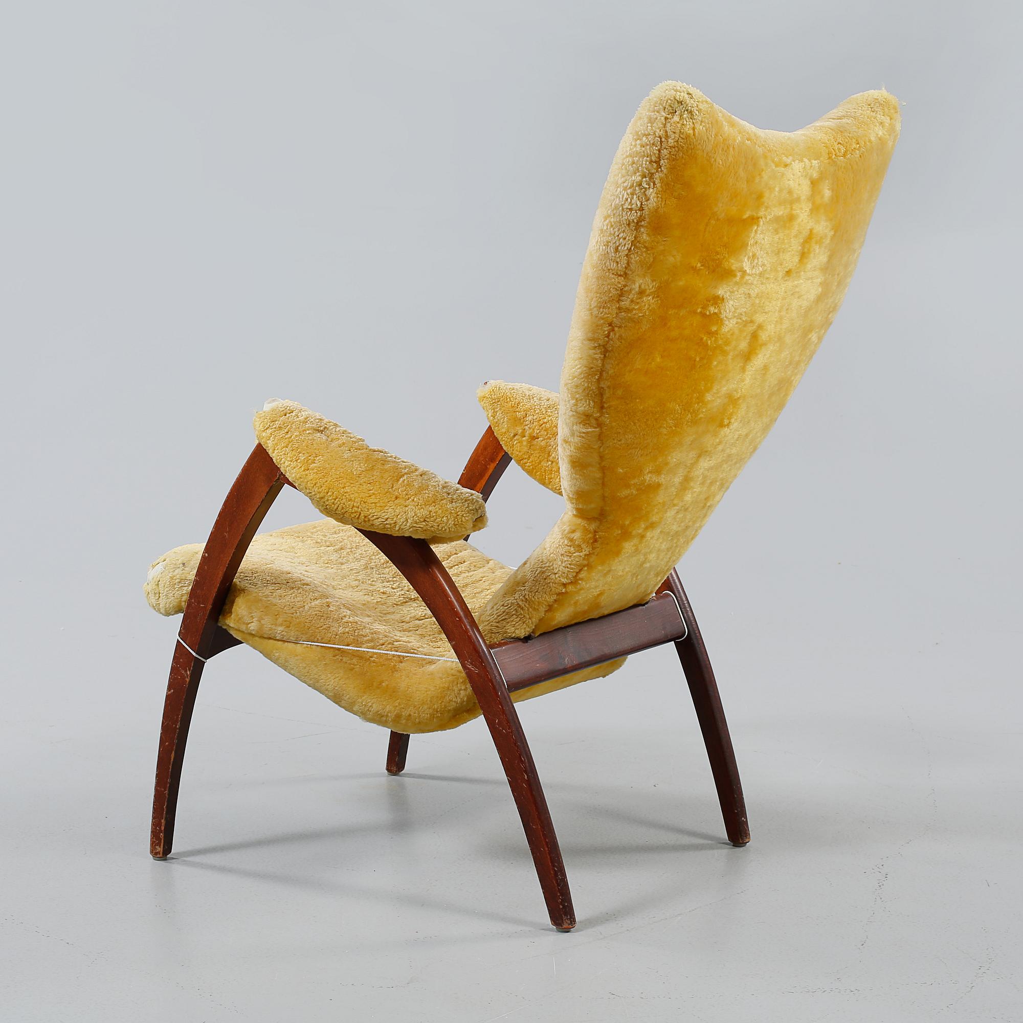 FÅTÖLJ, omkring 1900-talets mitt.