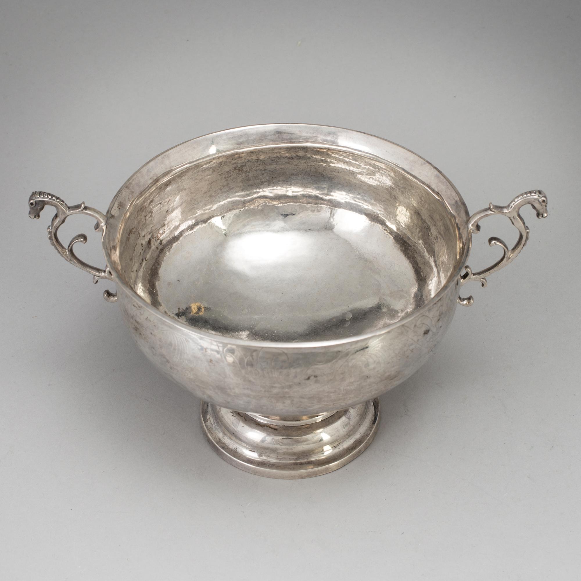 CHRISTOPHER BAUMAN, Hudiksvall 1788. Brännvinsskål, silver.