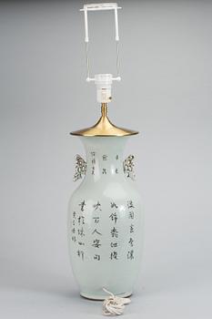 BORDSLAMPA/VAS, porslin, Kina.