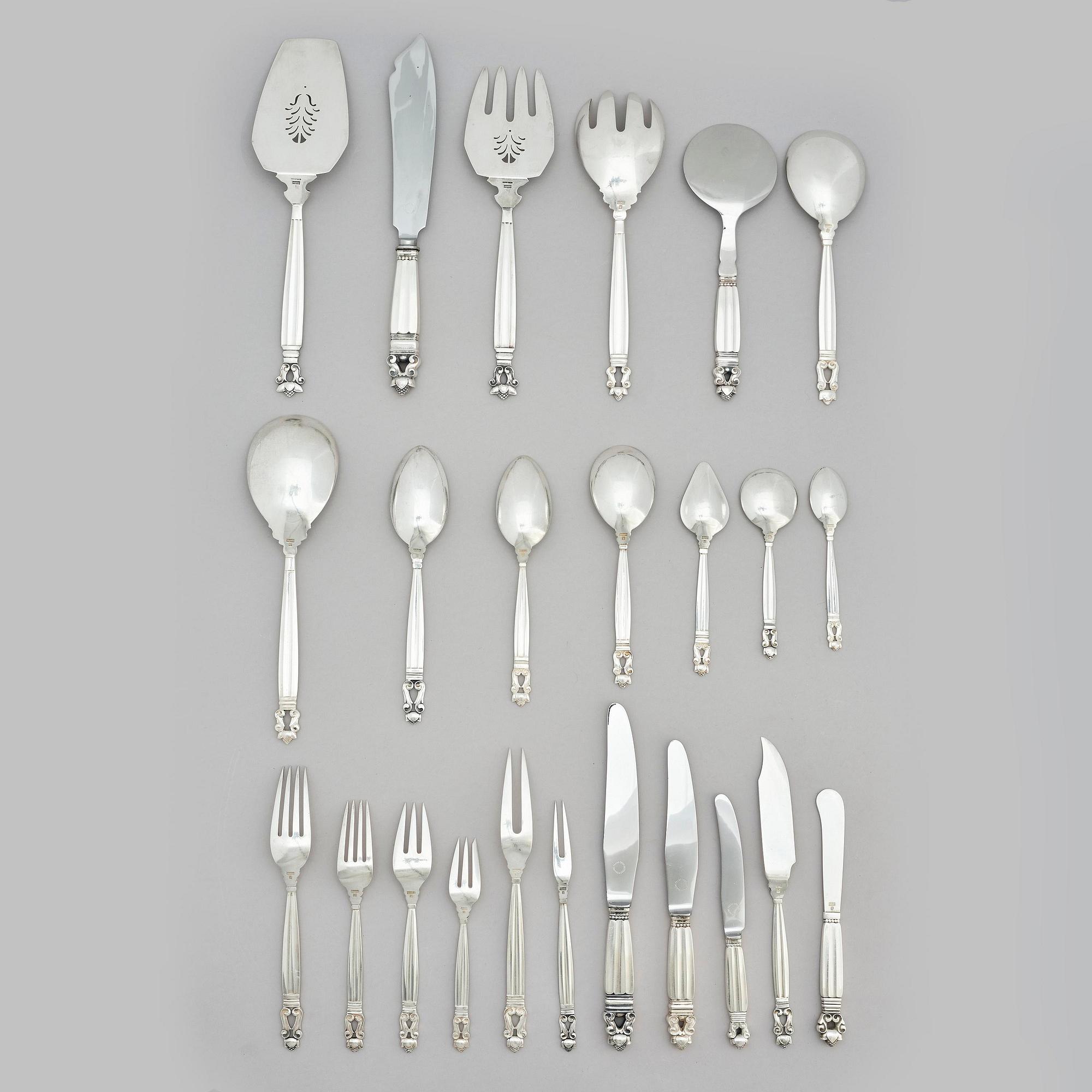 Georg Jensen, bestickservis, 153 delar, "Konge/Acorn", sterling silver och rostfritt, design Johan Rohde, Köpenhamn 1933-1944.