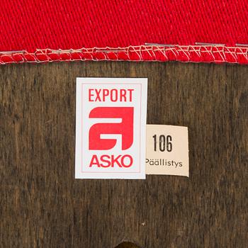 Ilmari Tapiovaara, karmstolar, ett par, "Kiki", modell 08952, Asko 1970-tal.