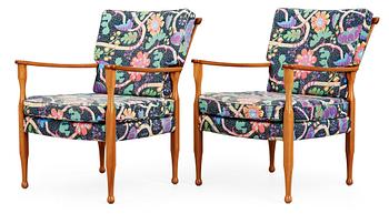 506. JOSEF FRANK, fåtöljer, ett par, Firma Svenskt Tenn, sannolikt 1940-50-tal.