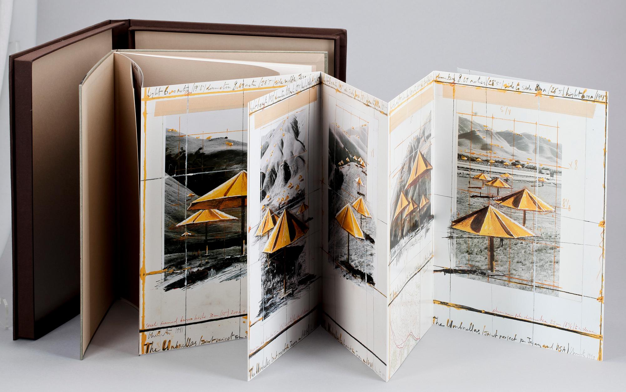 CHRISTO, mapp, "The umbrellas", sign o numr. 106/400.