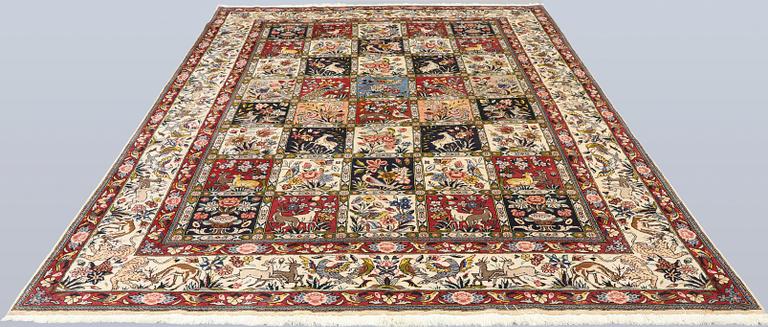 Carpet, Baktiari, 308 x 217 cm.