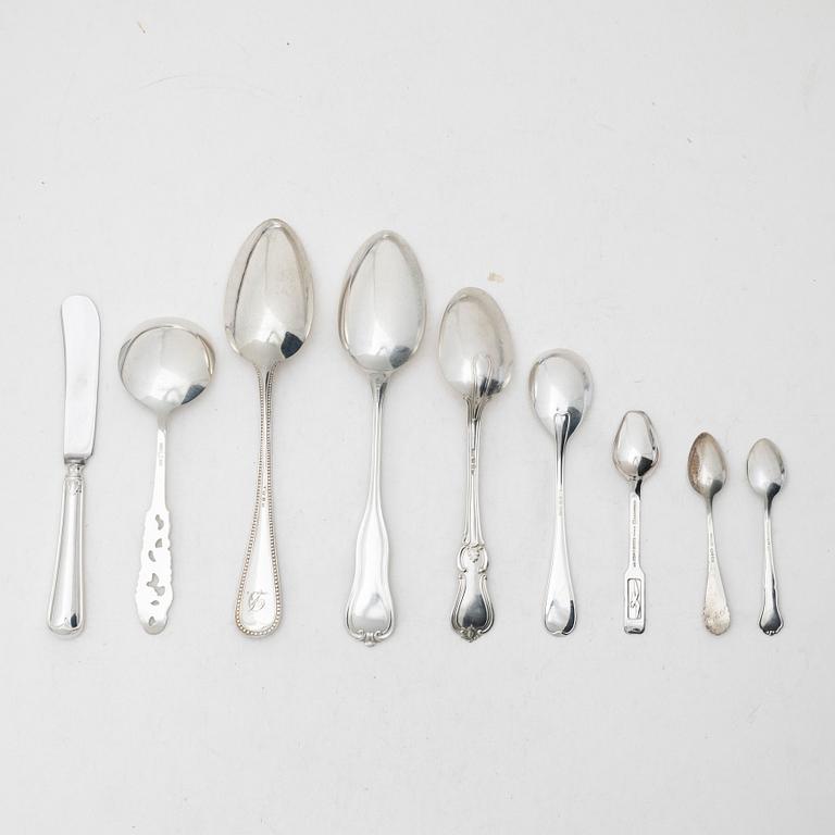 Parti bestick, silver, 36 delar, varierande modeller, mestadels Sverige, bl.a. C.G.Hallberg.