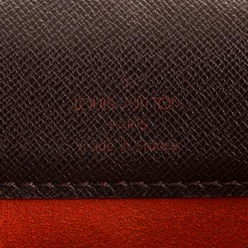 Louis Vuitton, "Pimlico" laukku.