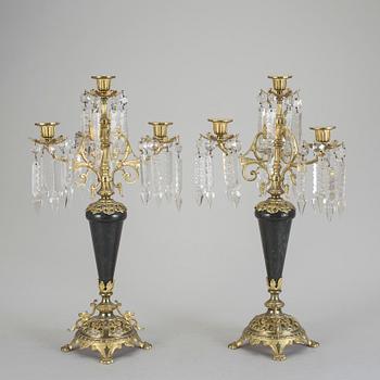 KANDELABRAR, ett par, Oscarianska, 1800-talets slut.