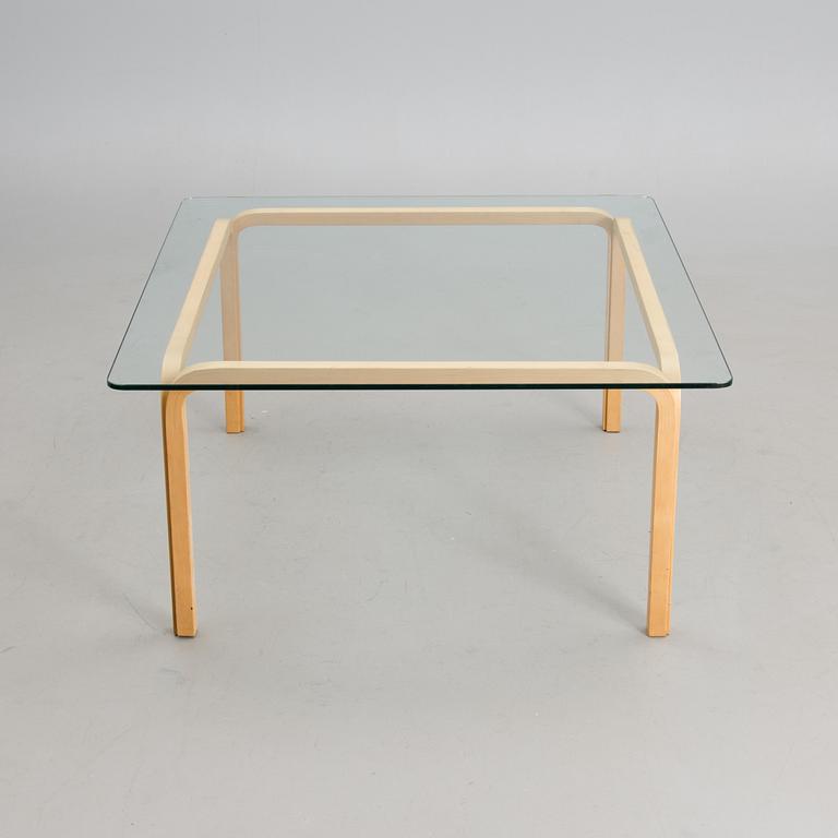 ALVAR AALTO, sohvapöytä, malli Y805, Artek 1980-luku.