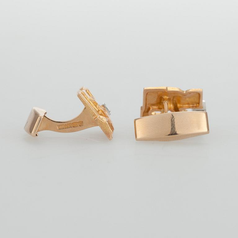 Björn Weckström, A PAIR OF CUFFLINKS, 14K gold, diamonds tot. 0,10 ct, "Crust of Ice" Björn Weckström Lapponia 1989.