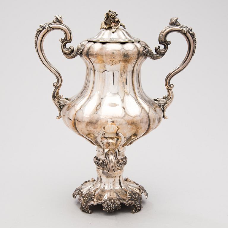 A Finnish neo rococo silver samovar by Anders Wilhelm Felixsson, Lovisa 1851.