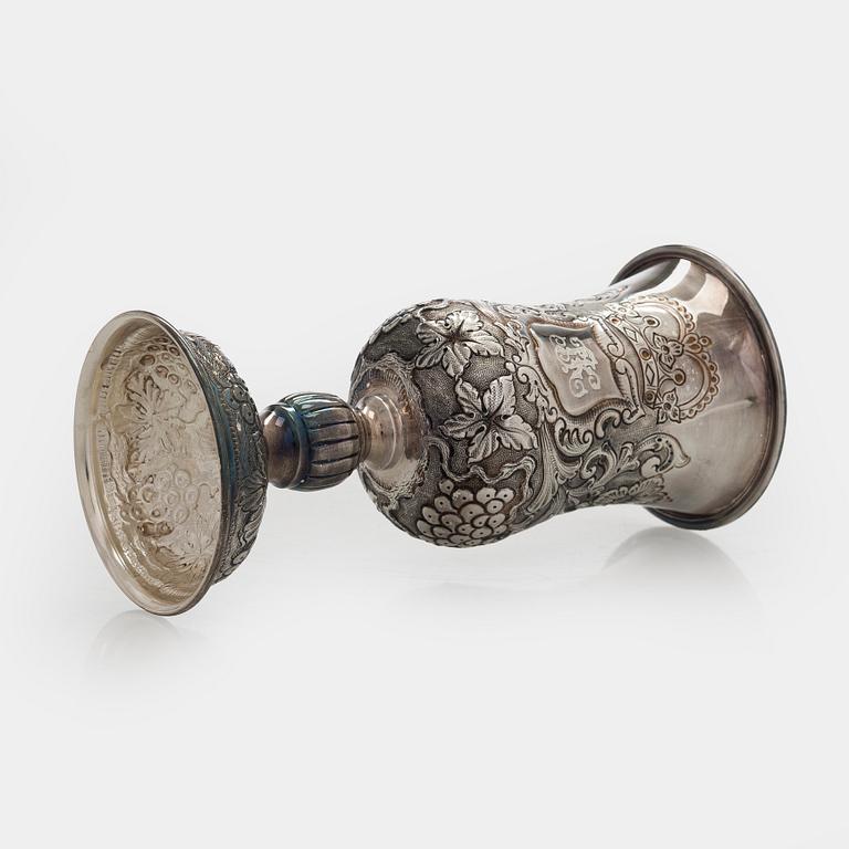 A footed silver beaker, Finnish control marks, Helsinki 1970.