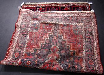 MATTA, orientalisk, semiantik. Ca 225 x 130.