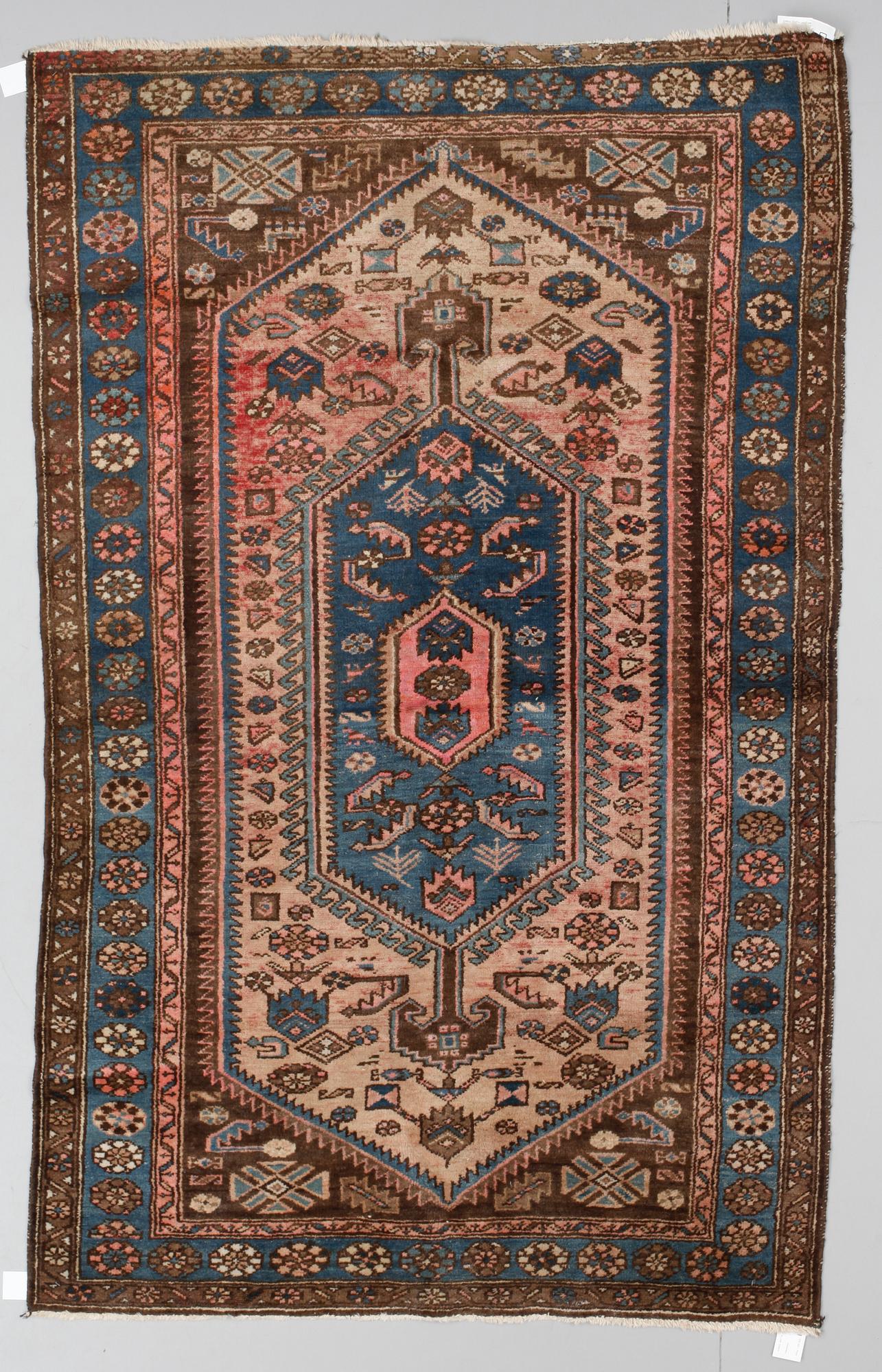 MATTA, turkmen, 1900-talets andra hälft, ca 125 x 203.