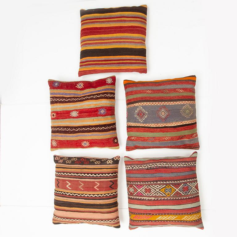 5 contemporary kelim pillows.