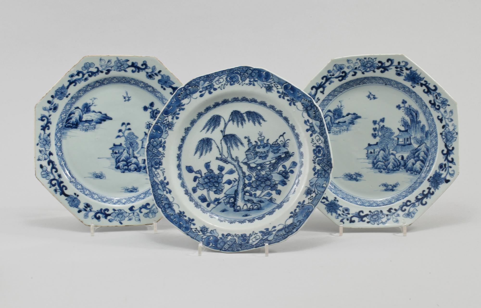 TALLRIKAR, ett par+6 st, porslin, Kina, 1700-tal.