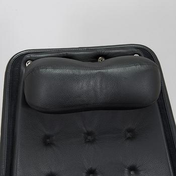 Bruno Mathsson, a "Jetson" swivel chair, DUX. 21st century.