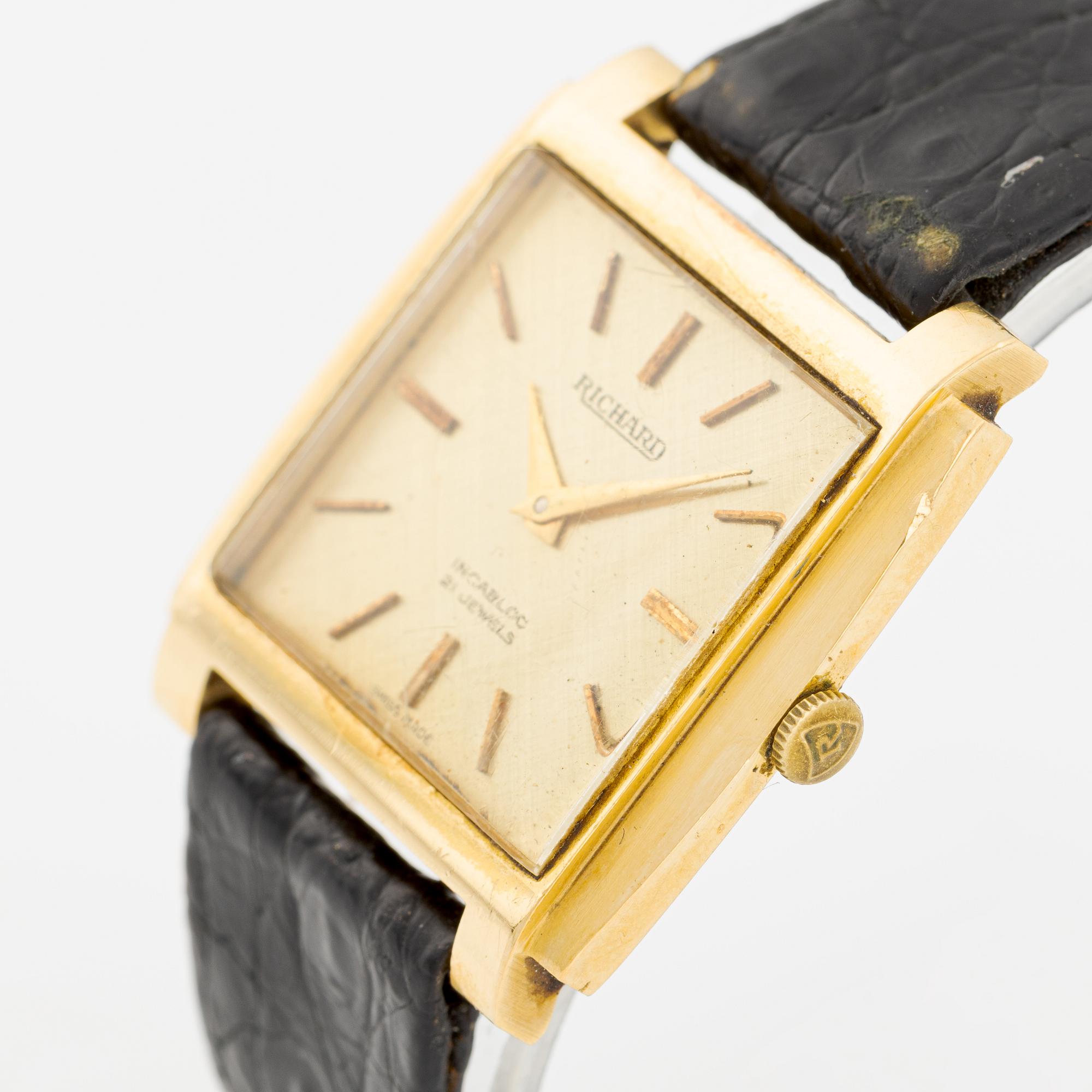 Richard, wristwatch, 30 x 26 (32) mm.