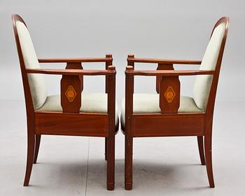 FÅTÖLJ och KARMSTOLAR, ett par, Nordiska Kompaniet. 1909.