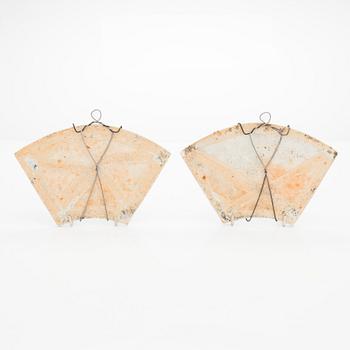 Plaketteja, 2 kpl, posliini, Kiina, myöhäinen Qing-dynastia/varhainen 1900-luku.
